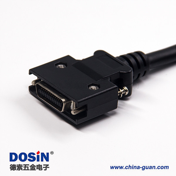 SCSI 26針接頭HPCN型黑色塑膠殼線材公轉(zhuǎn)公直式螺絲鎖接雙邊線1米 SCSI 26針接頭HPCN型黑色塑膠殼線材公轉(zhuǎn)公直式螺絲鎖接雙邊線1米